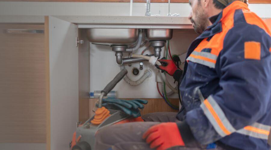 Professional slab leak plumber services in Iowa, LA